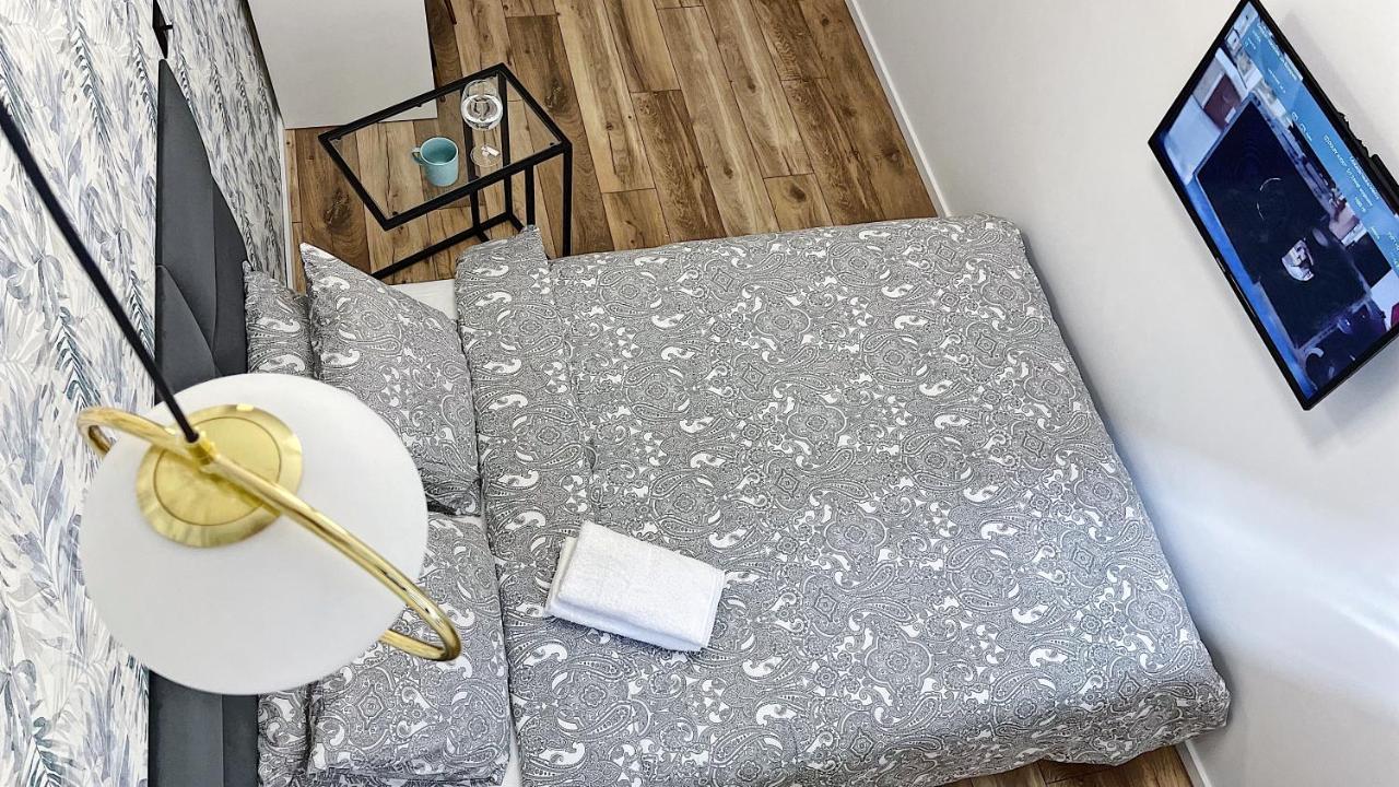 Polonia Art Apartments In The City Center كاتوفيتسه المظهر الخارجي الصورة